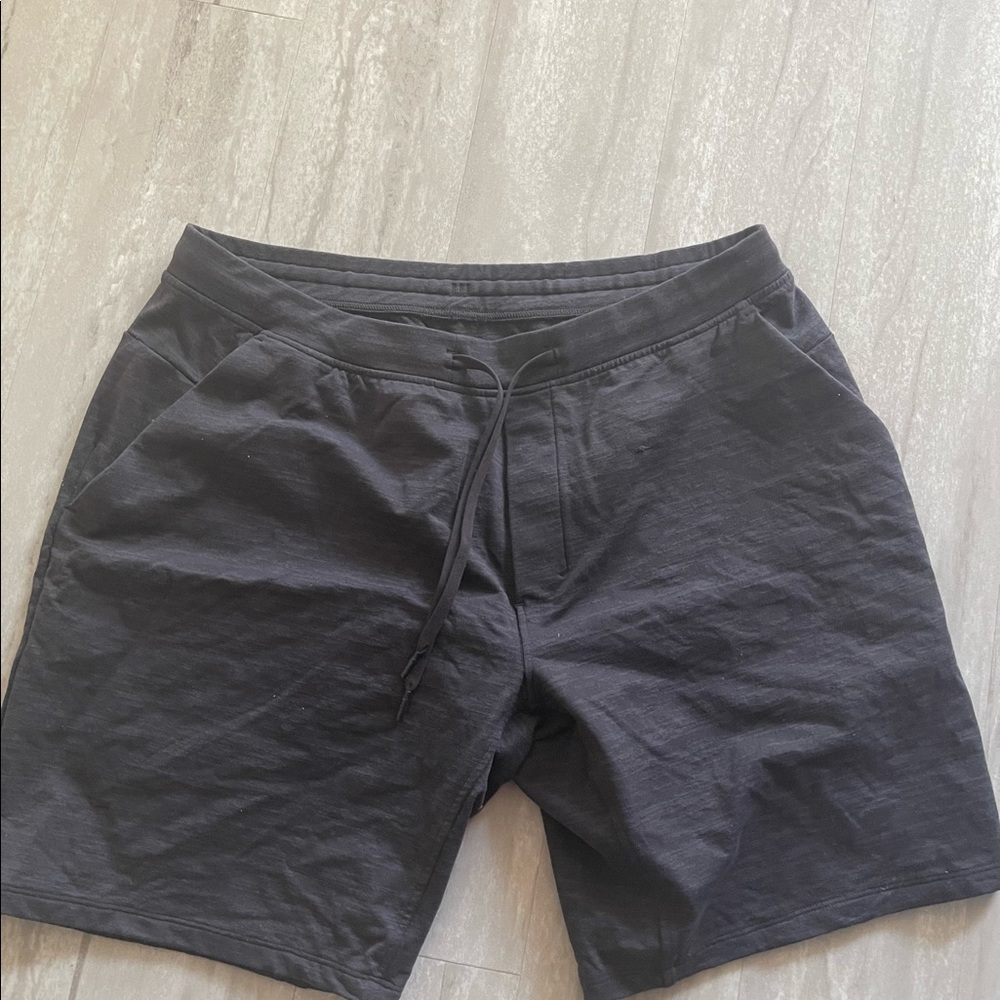 Grey/black Lululemon French terry shorts, excellent condition XXL.